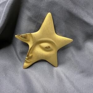 Vintage Goldtone Star Face Brooch Statement Piece Pin Astronomy Sun Star Lover